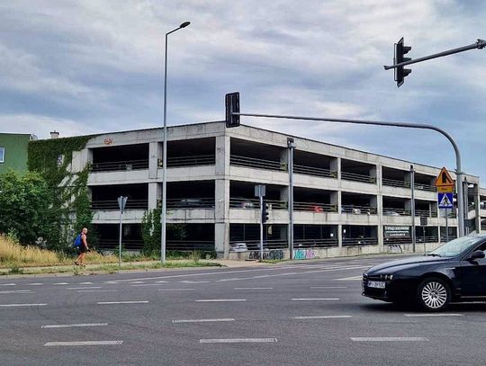 Wyniki ankiety: Czy w Otwocku jest potrzebny piętrowy parking?