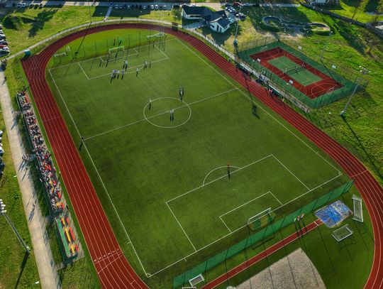Zadaszenie trybun na stadionie w Kołbieli. Ruszył przetarg