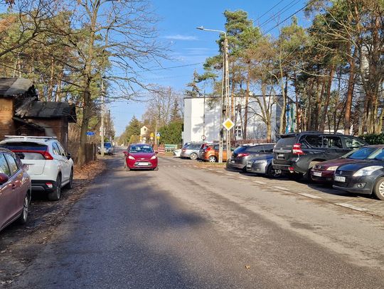 Zamiast nowych bloków – boisko i parkingi? Co planuje Otwock?