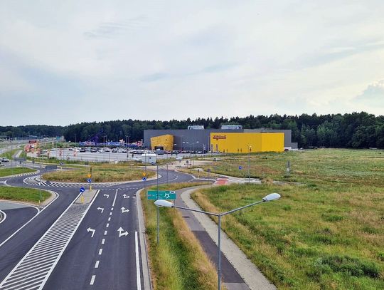 Gigant handlowy w Góraszce: aquapark, zakupy, rozrywka i 1700 miejsc parkingowych!