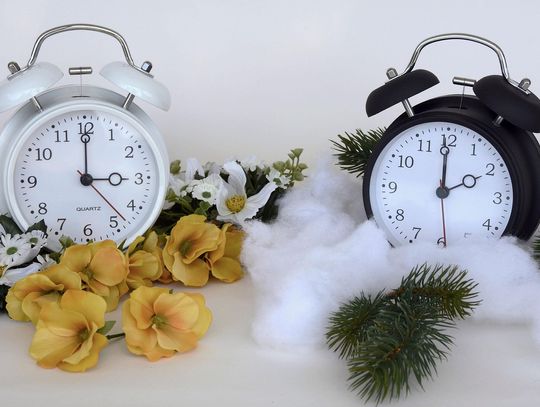 Zmiana czasu na zimowy. Co z rozkładem jazdy w komunikacji? Zmiana czasu na zimowy. Co z rozkładem jazdy w komunikacji?