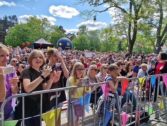 Zobacz jak bawili się mieszkańcy podczas koncertu Enej [FOTO]