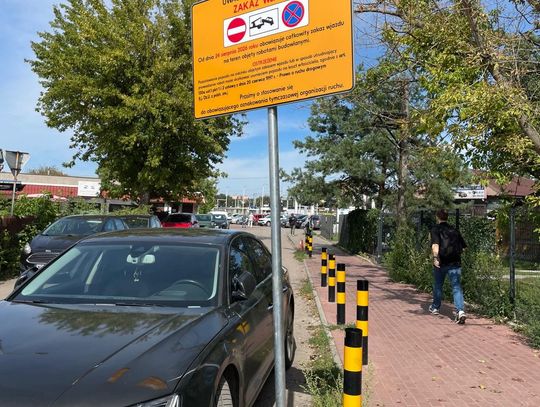Odholują samochód z placu przy PKP Otwock? Gdzie teraz parkować?