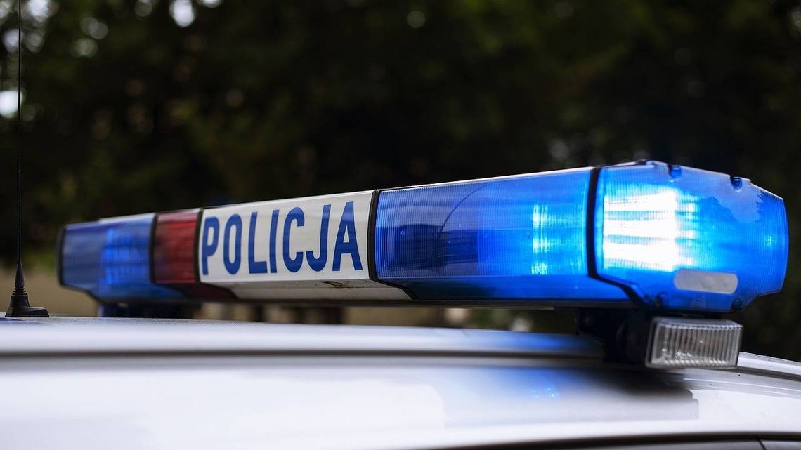 Czołówka na serwisówce przy trasie S17