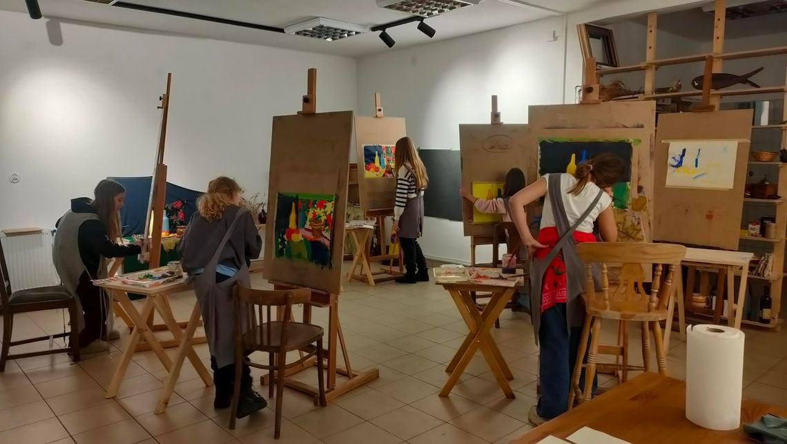 ART IN ENGLISH – rozwijanie talentu i nauka angielskiego w jednym! ART IN ENGLISH – rozwijanie talentu i nauka angielskiego w jednym!