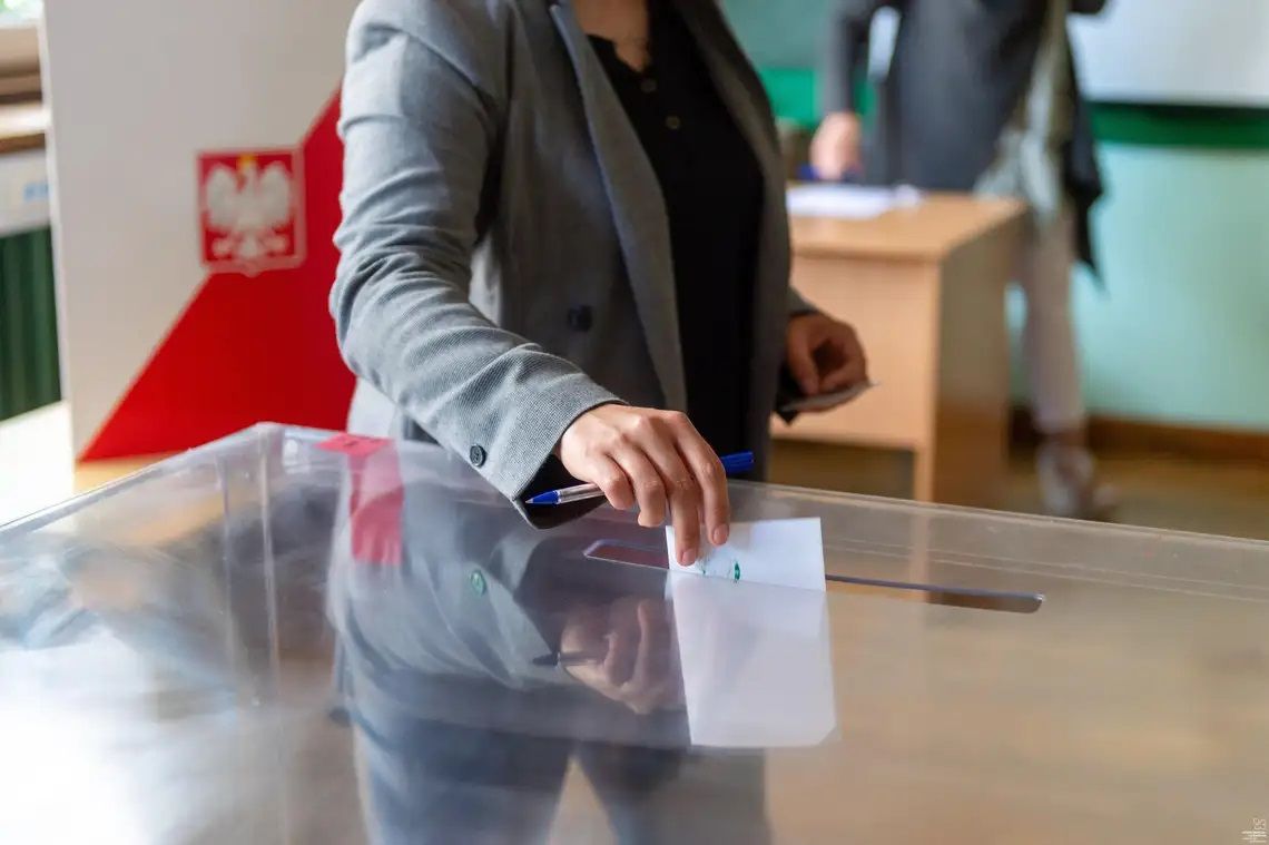 Wybory pod lupą prokuratury. Zarzuty dla 9 osób z komisji w Otwocku
