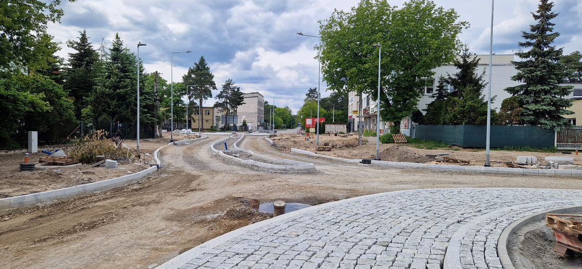 Budowa dwóch rond się opóźnia. Skrzyżowanie Kołłątaja i Rzemieślniczej zostanie zamknięte. Kiedy?