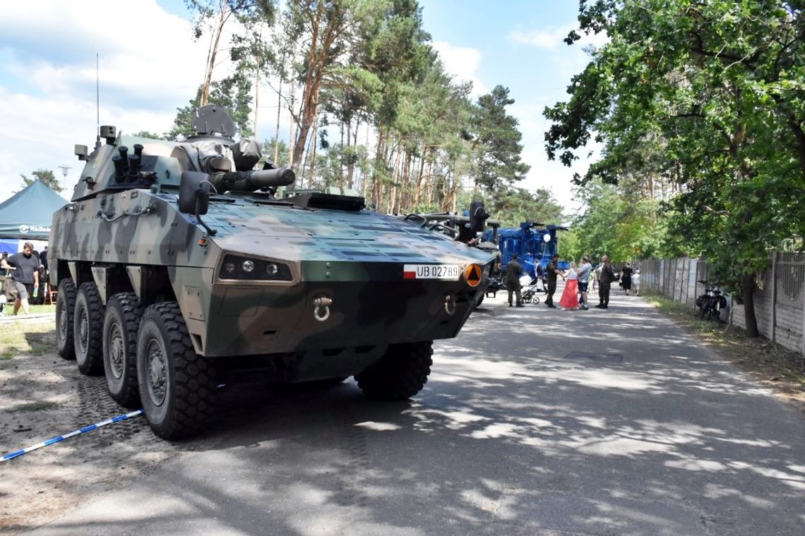 Czołg pod komendą, konie i kontrterroryści. Policjanci zapraszają na święto mundurowych Czołg pod komendą, konie i kontrterroryści. Policjanci zapraszają na święto mundurowych