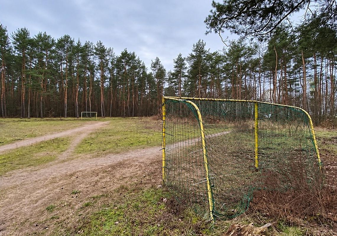 Czy będzie nowe boisko przy Batorego? Oferty zwaliły miasto z nóg Czy będzie nowe boisko przy Batorego? Oferty zwaliły miasto z nóg