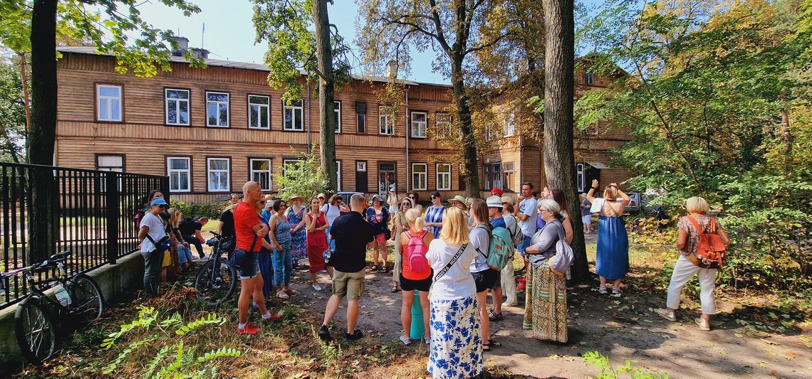 Drewniane skarby Świdra i święto ul. Mickiewicza. Mamy program