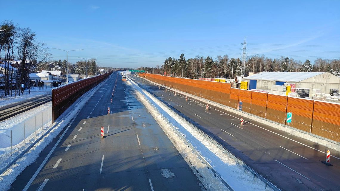 [FOTO] Drogowcy przygotowują się do otwarcia węzła „Zakręt”