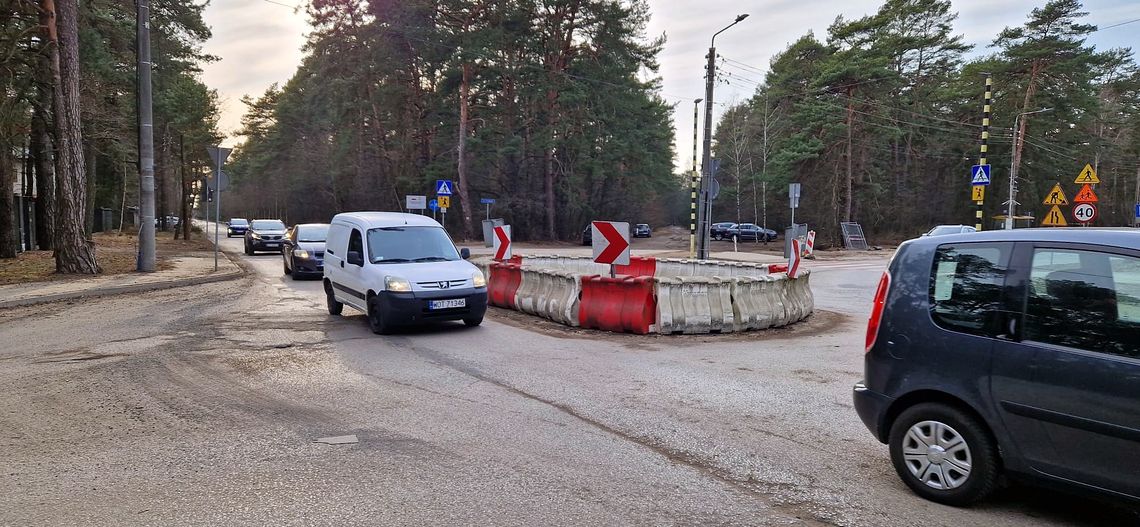 Drogowcy zamkną ważną wylotówkę z Otwocka. Powstaną trzy ronda. Od kiedy utrudnienia? Drogowcy zamkną ważną wylotówkę z Otwocka. Powstaną trzy ronda. Od kiedy utrudnienia?