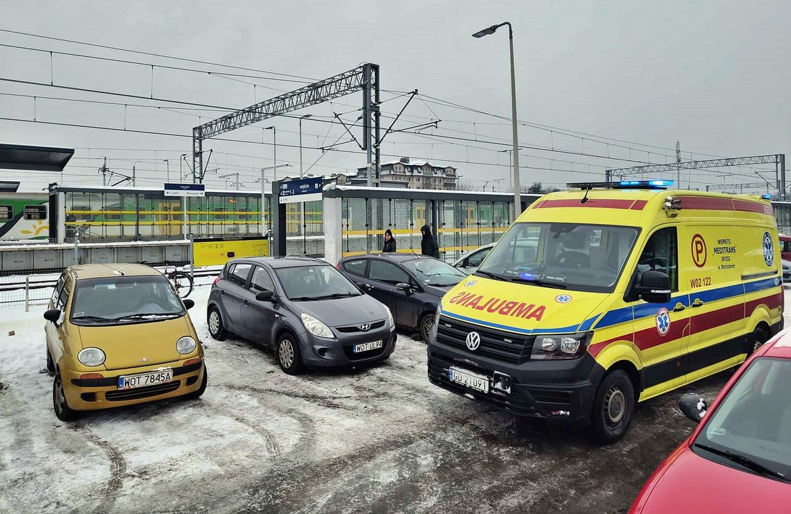 Interwencja służb ratunkowych na PKP Otwock Interwencja służb ratunkowych na PKP Otwock