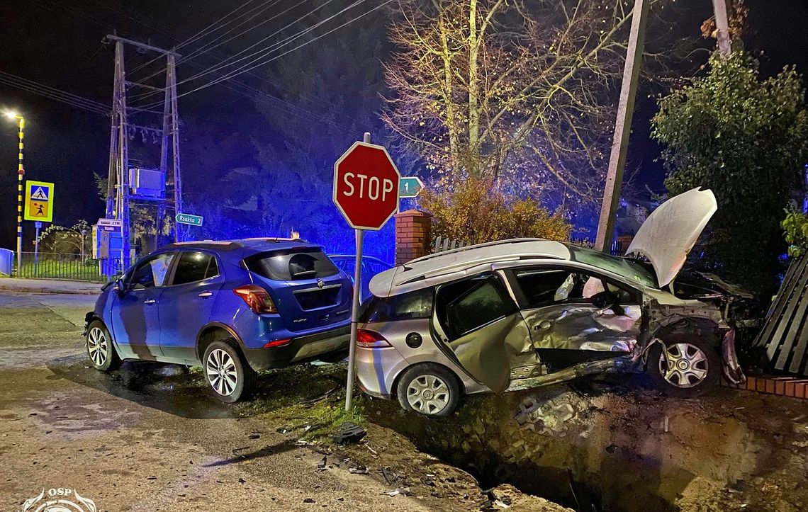 Kolejny wypadek przy szkole. Dwie osoby trafiły do szpitala