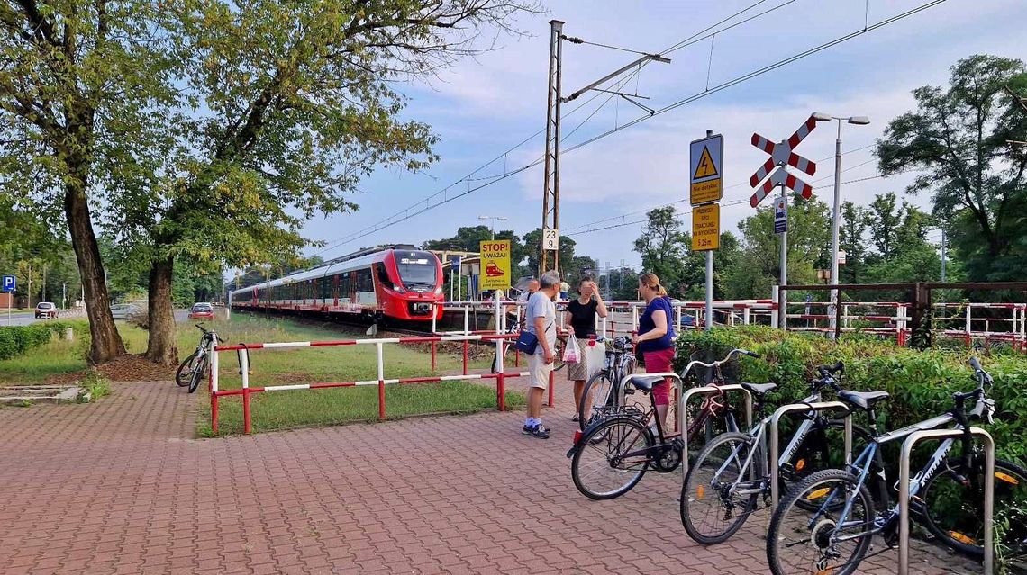 Komunikacja po wakacjach. Utrudnienia i przesiadki [AKTUALIZACJA]