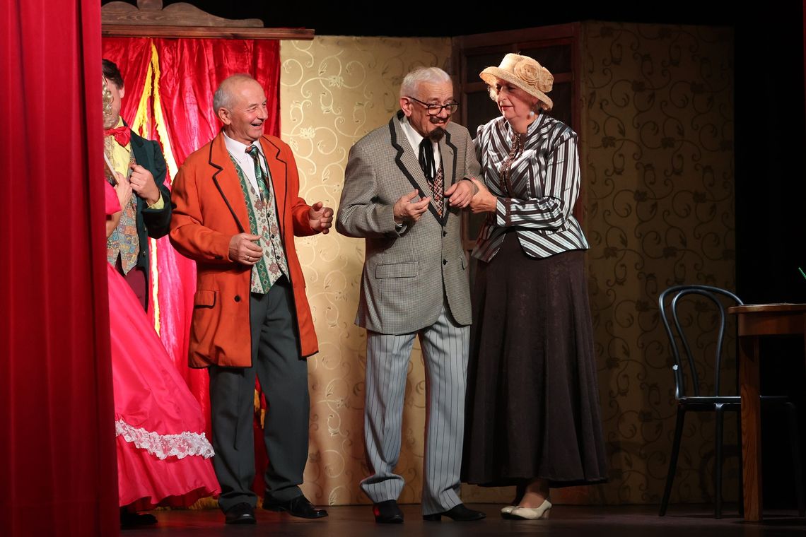 „Krewniaki” w Otwocku. Domowy galimatias i spora dawka humoru. Kiedy i gdzie? „Krewniaki” w Otwocku. Domowy galimatias i spora dawka humoru. Kiedy i gdzie?