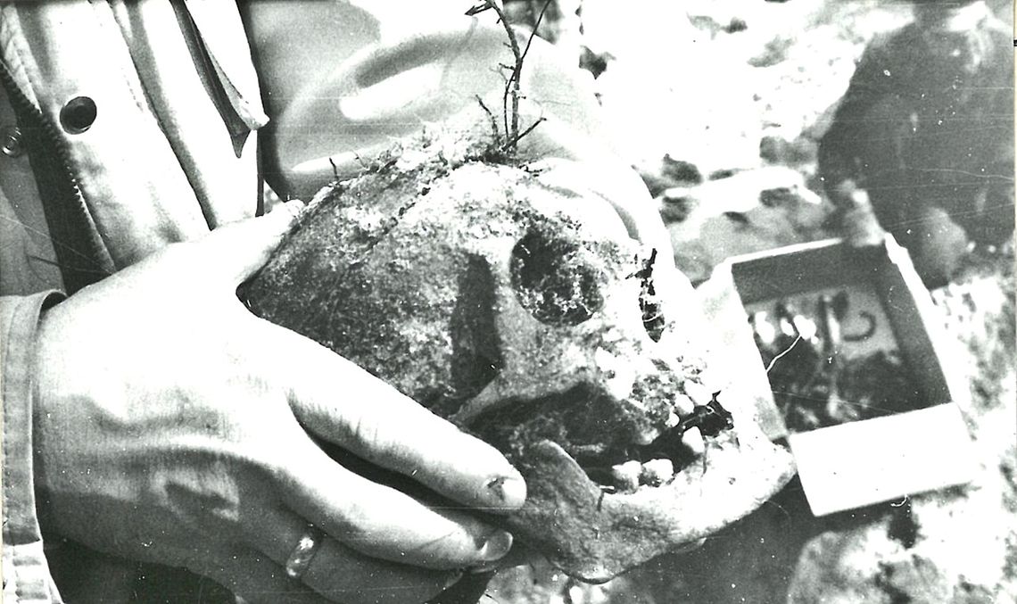 Masowy grób, złote zęby i archiwa CIA. Czy w Otwocku spoczywa niemal 600 ofiar komunistycznego terroru? Masowy grób, złote zęby i archiwa CIA. Czy w Otwocku spoczywa niemal 600 ofiar komunistycznego terroru?