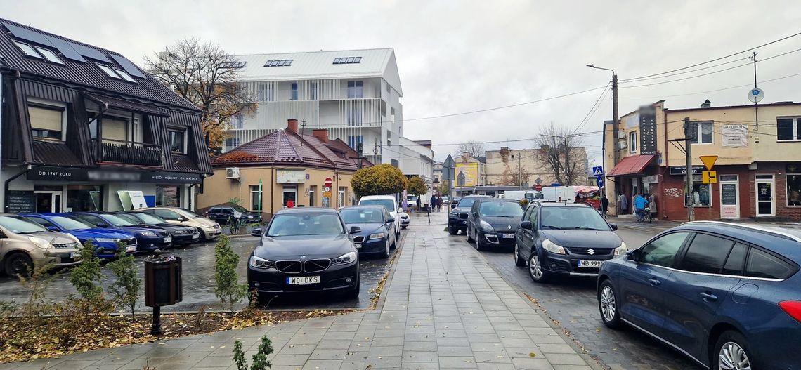 Mniej miejsc parkingowych w centrum Otwocka Mniej miejsc parkingowych w centrum Otwocka