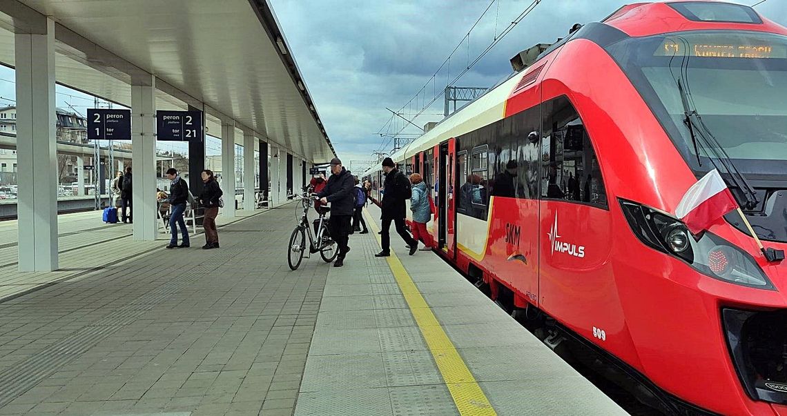 Napaść na PKP Otwock! Dramatyczne chwile przed odjazdem pociągu Napaść na PKP Otwock! Dramatyczne chwile przed odjazdem pociągu