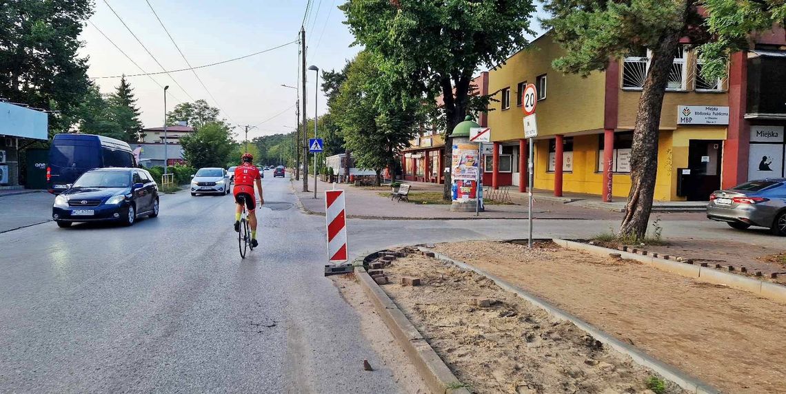 Nowa trasa rowerowa i pasy przy PKP Otwock [AKTUALIZACJA]