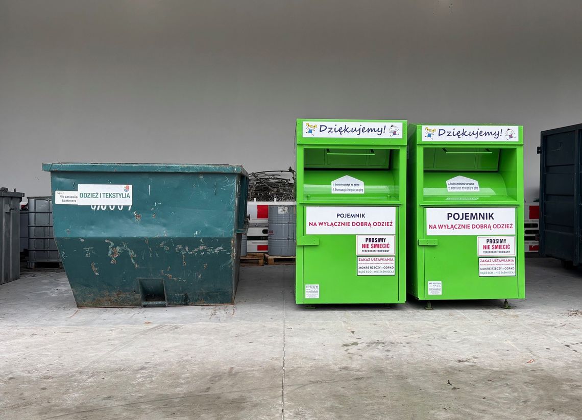 Nowe pojemniki na odzież w PSZOK-u w Józefowie Nowe pojemniki na odzież w PSZOK-u w Józefowie