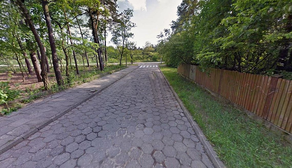 Nowy asfalt zamiast starej trylinki. Rozpoczyna się modernizacja ul. Piłsudskiego Nowy asfalt zamiast starej trylinki. Rozpoczyna się modernizacja ul. Piłsudskiego