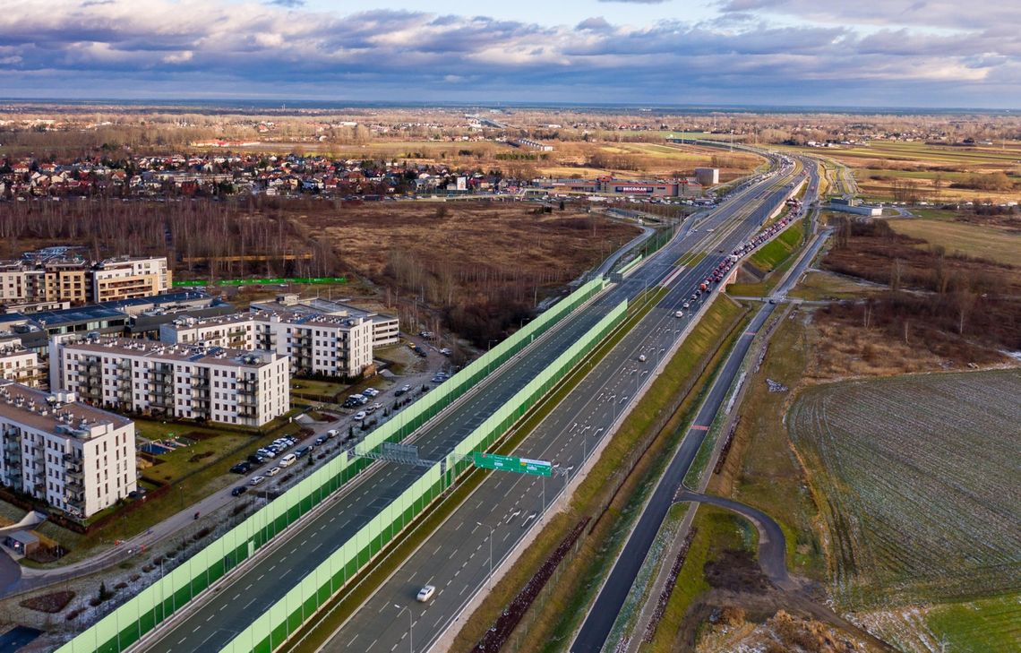 Nowy odcinkowy pomiar prędkości na S2. Przejedziesz 10 km za szybko? Dostaniesz mandat!