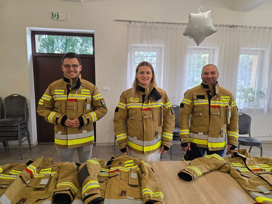 OSP Łukówiec ma nowe ubrania! OSP Łukówiec ma nowe ubrania!
