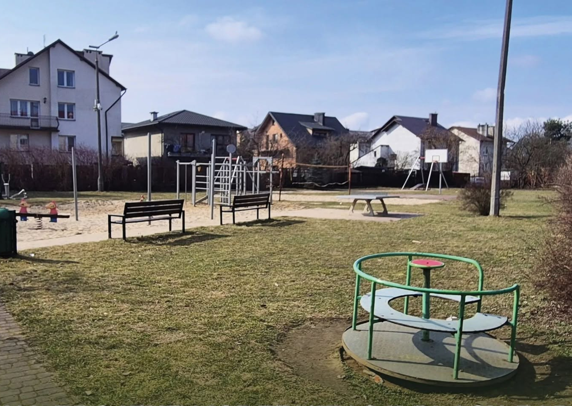 Plac zabaw na osiedlu Warszawska przejdzie metamorfozę Plac zabaw na osiedlu Warszawska przejdzie metamorfozę