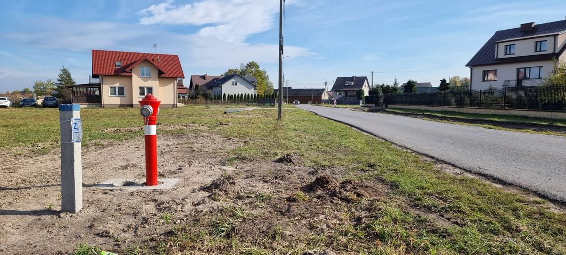 Ponad dwa kilometry nowej sieci wodociągowej w gminie Kołbiel Ponad dwa kilometry nowej sieci wodociągowej w gminie Kołbiel