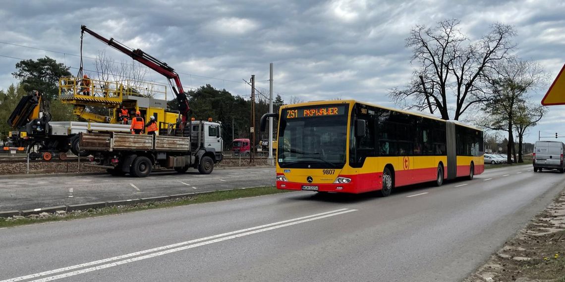 Poważne zdarzenie w autobusie zastępczym ZS1. Świadek dziękuje funkcjonariuszom