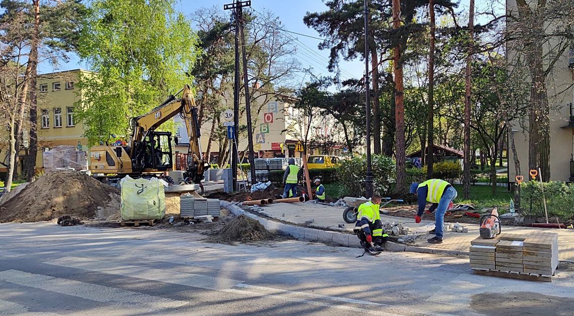 Przed majówką drogowcy zaskoczyli kierowców. Zamknięte skrzyżowanie na Hożej