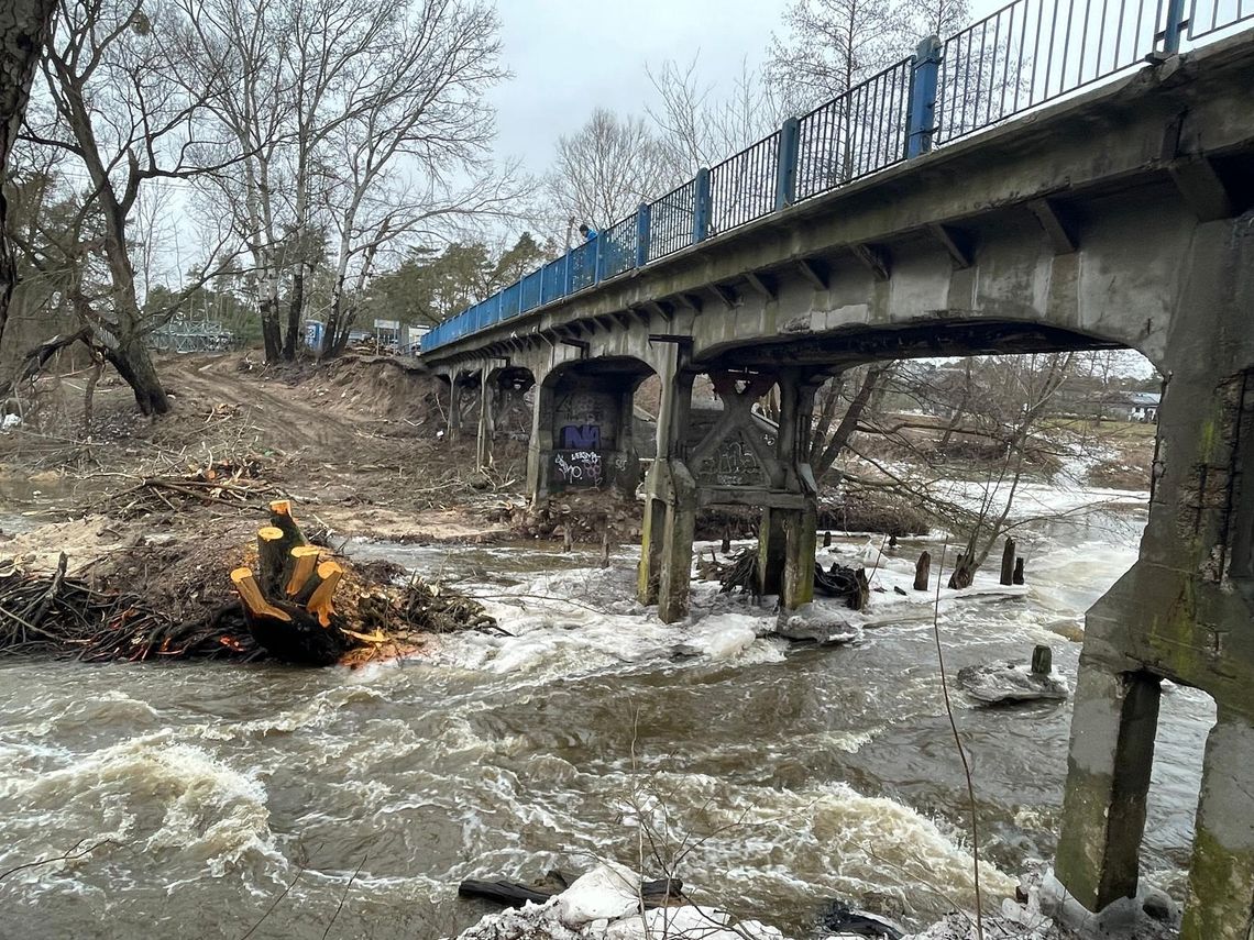 Remont zabytkowego mostu w Otwocku i Józefowie. Jak długo będzie zamknięty? [FOTO]