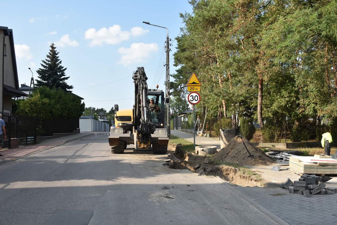 Rozpoczął się remont ul. Okrzei w Otwocku – poprawa bezpieczeństwa i komfortu jazdy