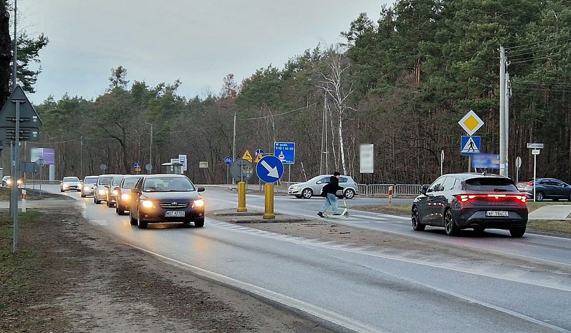 Rozpoczynają się prace nad wariantami przebudowy Wału Miedzeszyńskiego i trasy 801