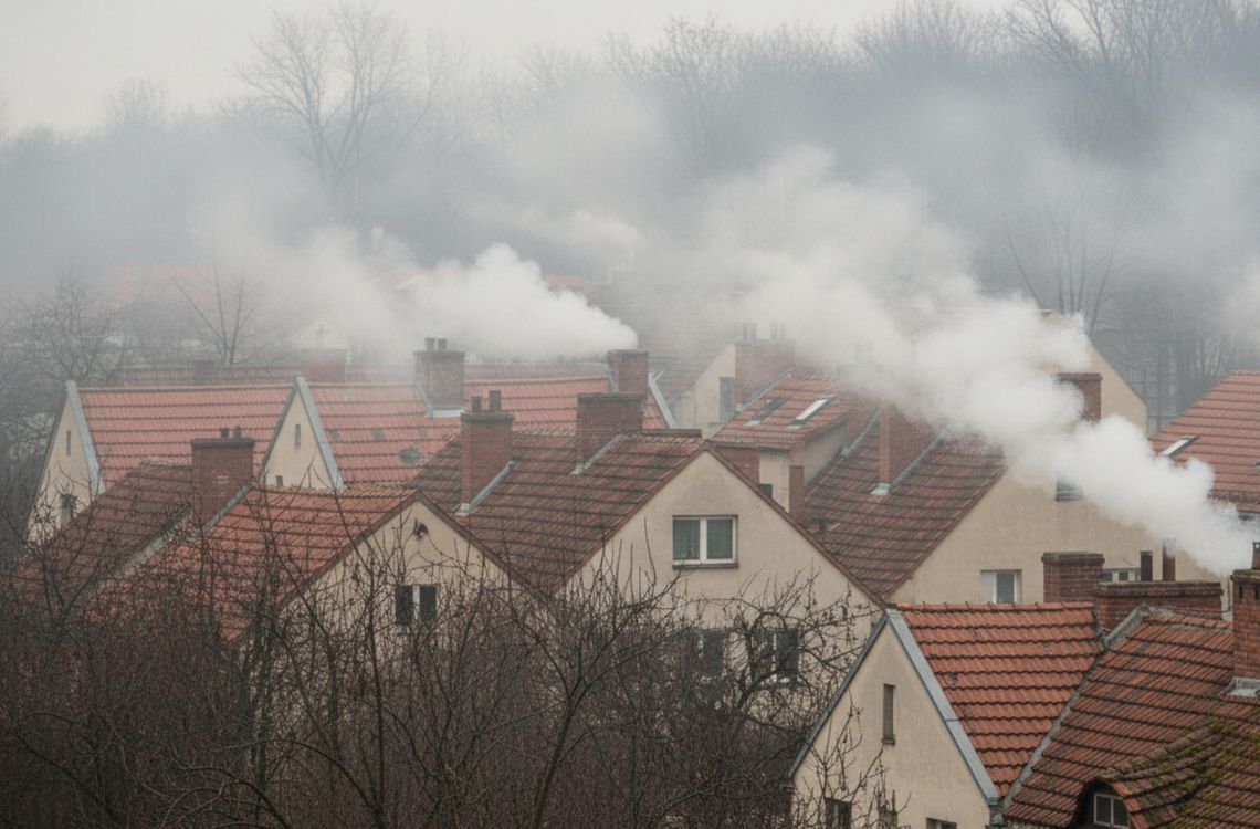 Smog dusi Otwock, Józefów i Wawer. Nadchodzi zakaz, który ma to zmienić Smog dusi Otwock, Józefów i Wawer. Nadchodzi zakaz, który ma to zmienić