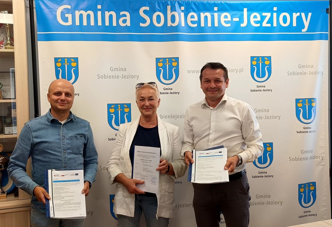 Sobienie-Jeziory inwestują w edukację i bezpieczeństwo