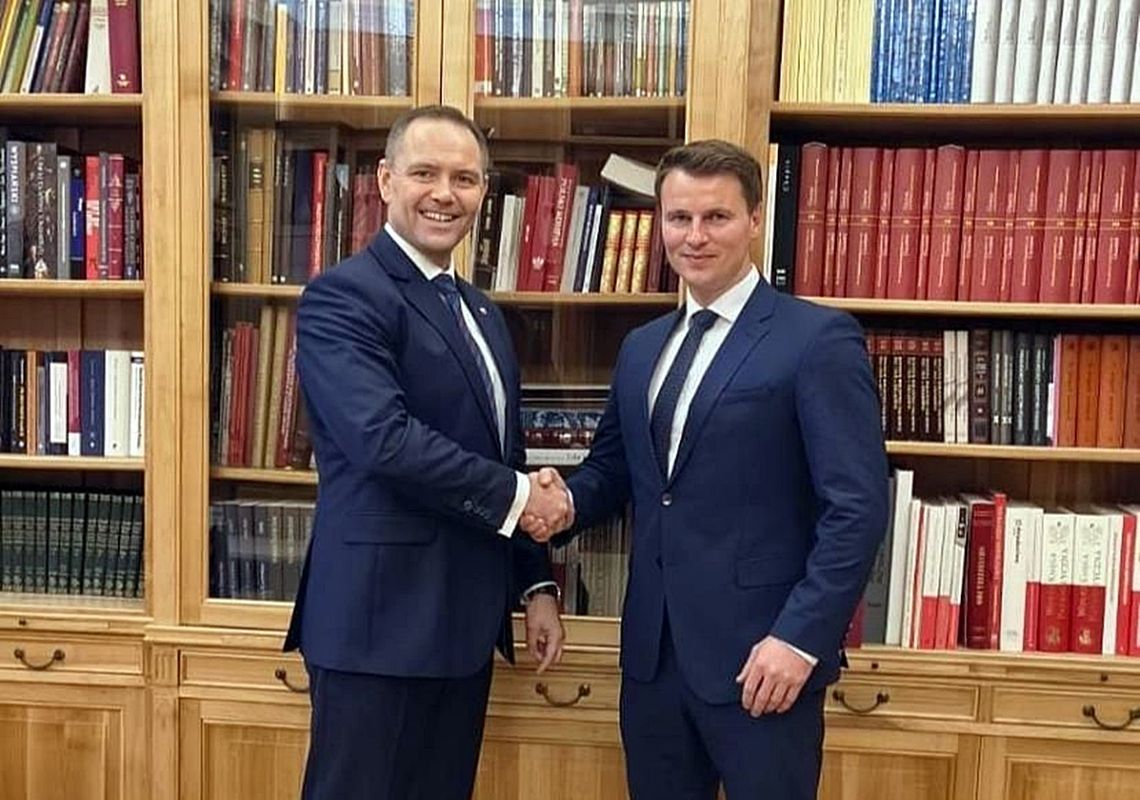 Spotkanie dwóch prezydentów. Kulisy rozmów