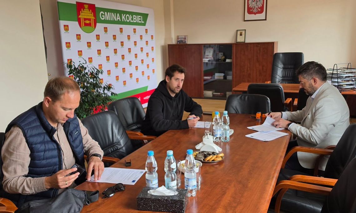 Stadion w Kołbieli zyska zadaszone trybuny Stadion w Kołbieli zyska zadaszone trybuny