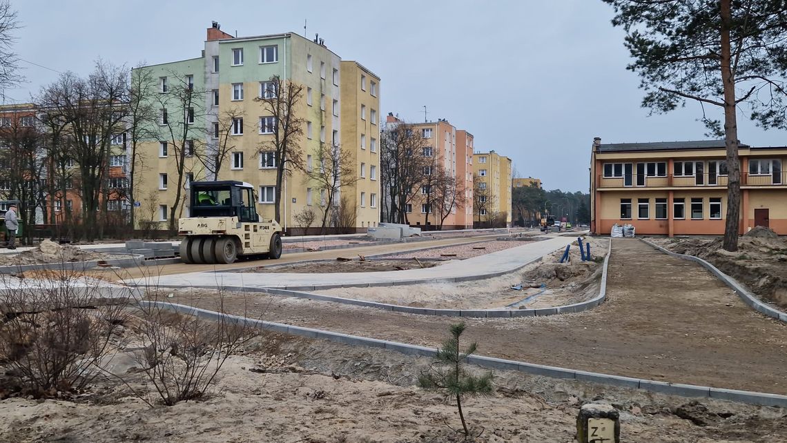 To już nie będzie osiedlowa ulica. Tak się zmienia ul. Ślusarskiego [FOTO]