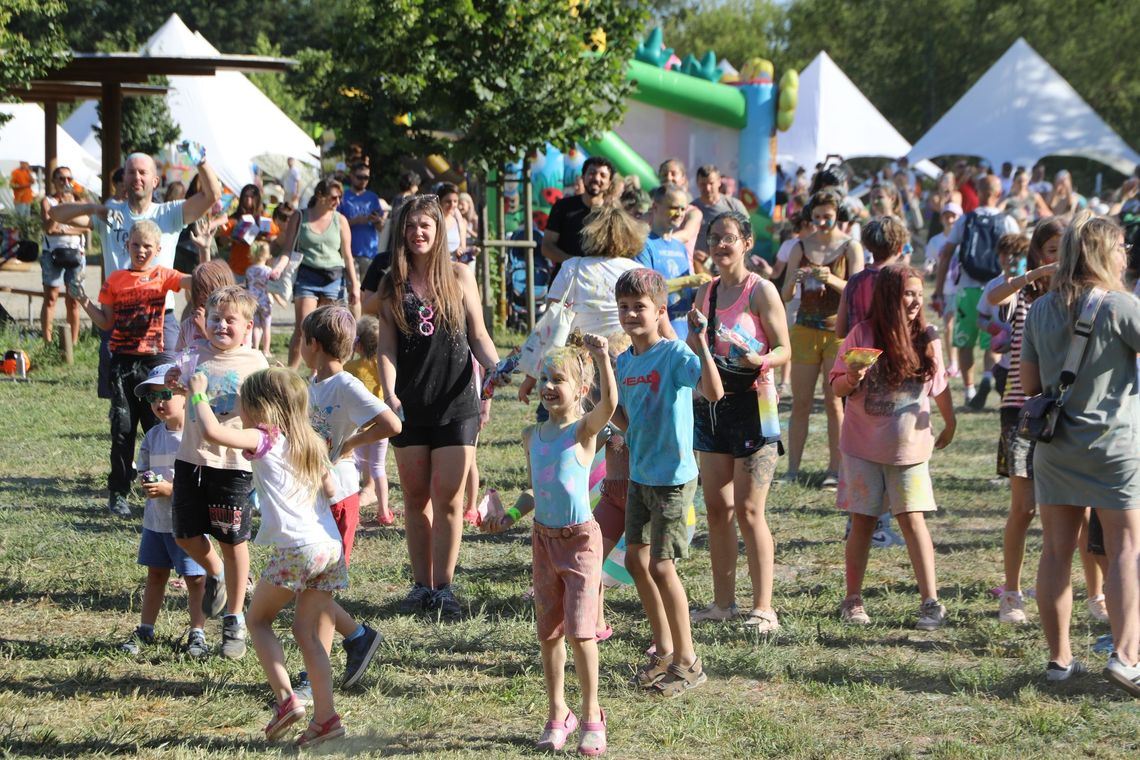 Wakacyjna Plaża Wawer – sierpień pełen muzyki i letniego relaksu
