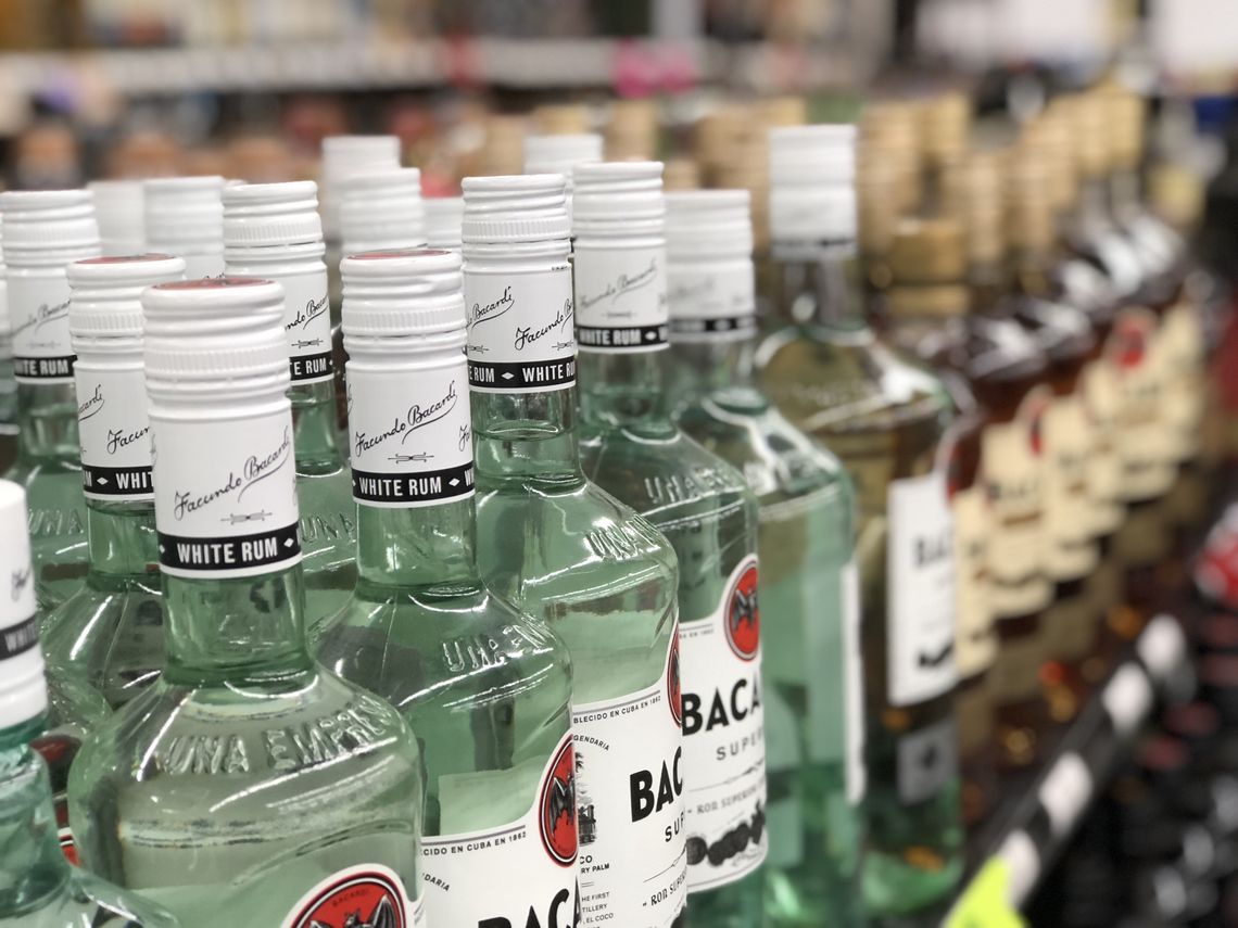Wiązowna rozważa nocny zakaz alkoholu. Jak jest w Otwocku i sąsiednich gminach?