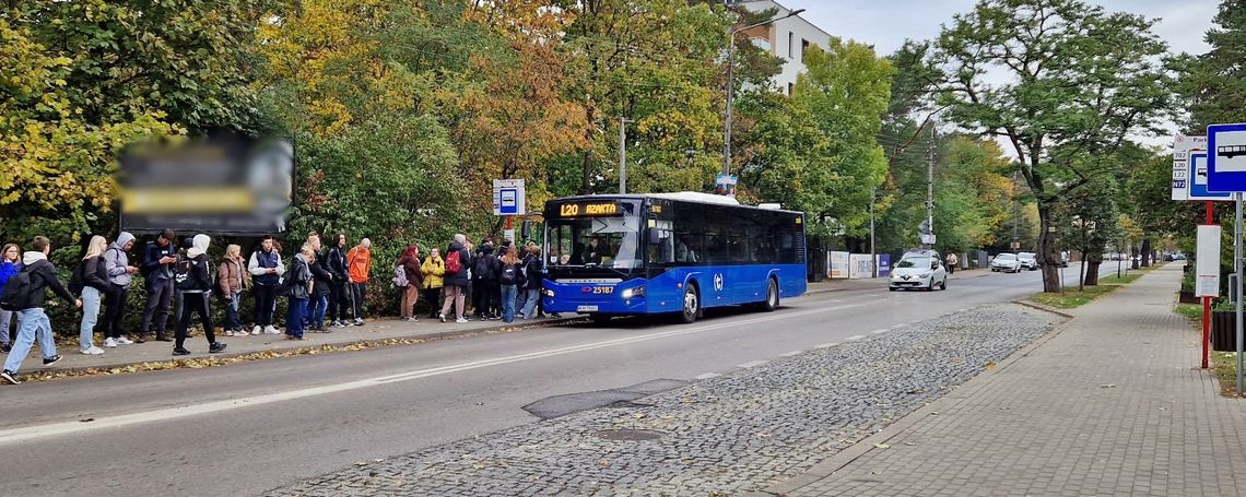 Wiązowna. Spore zmiany na trasach linii L22, 720, 722