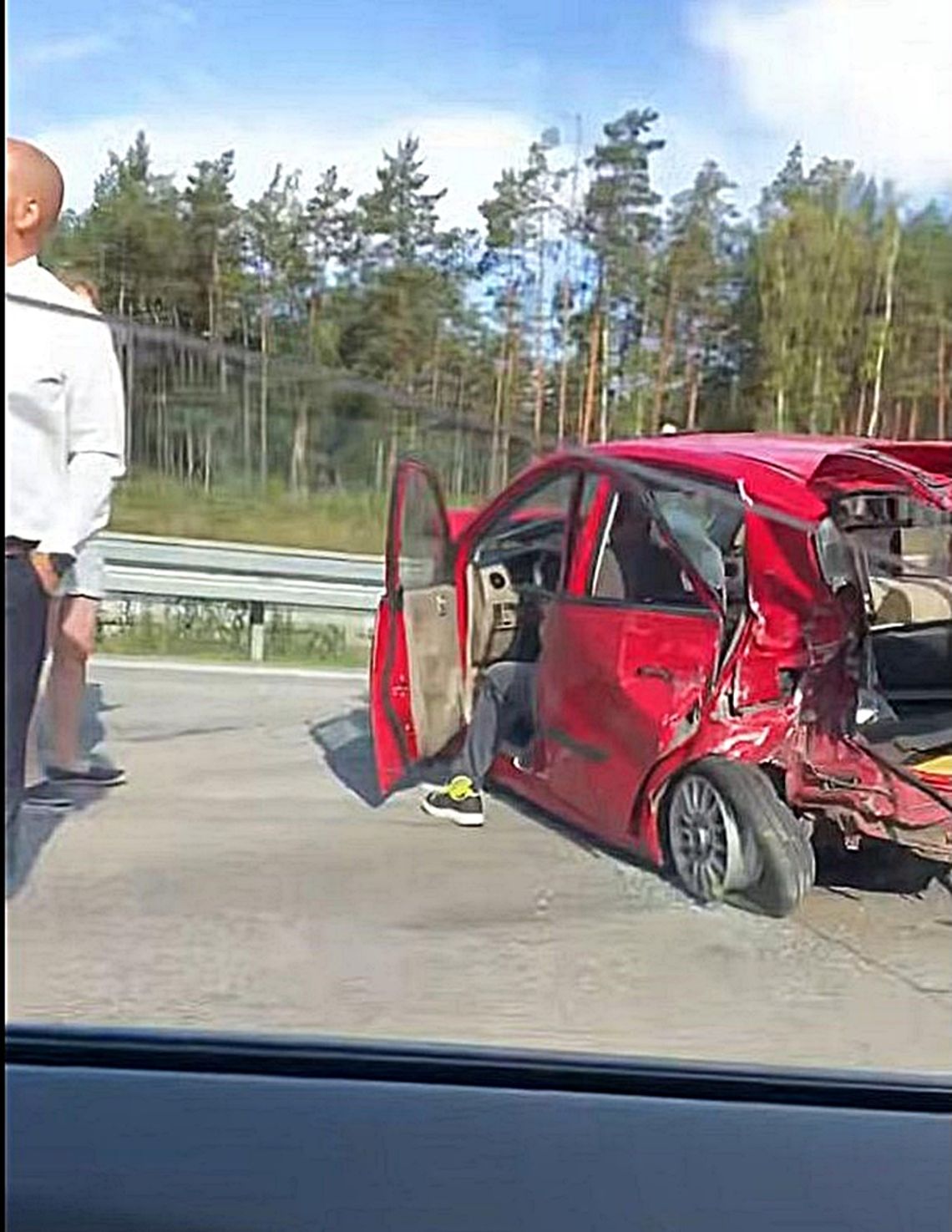 Wypadek na trasie S17 tuż przed weekendem. Kierowcy utknęli w korkach