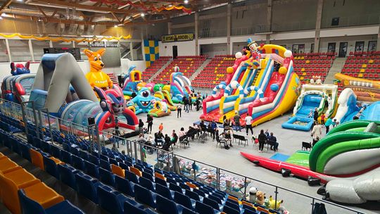 FESTIWAL DMUCHAŃCÓW GIGA FRAJDA W OTWOCKU