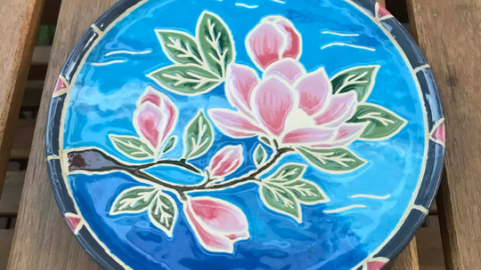 KREATYWNA ŚRODA / „WARSZTATY ZDOBIENIA CERAMIKI METODĄ CUERDA SECA”