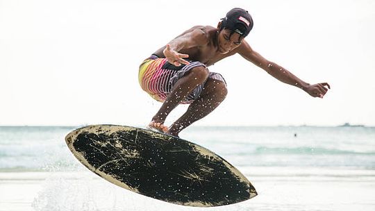 WARSZTATY SKIMBOARD w Józefowie WARSZTATY SKIMBOARD w Józefowie