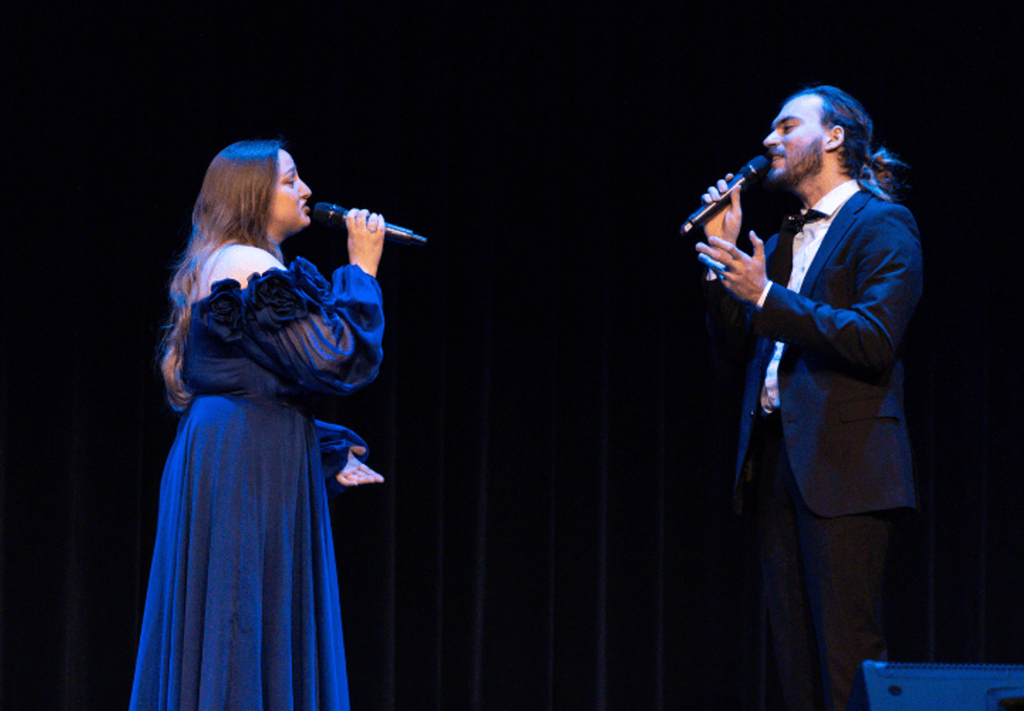 BARWY MIŁOŚCI / KONCERT