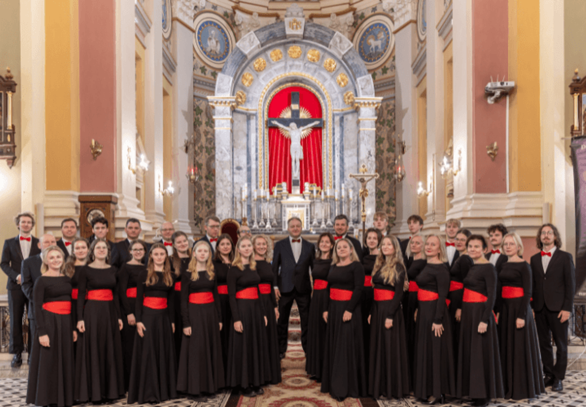 KONCERT PIEŚNI POLSKIEJ / SCHOLA CANTORUM MAXIMILIANUM