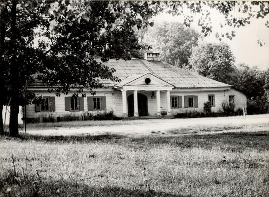 Dwór w Rudzienku w 1977 r._Zbiory NID